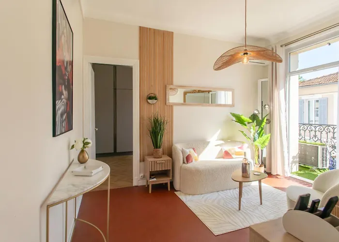 公寓 Mirabeau Prestige *